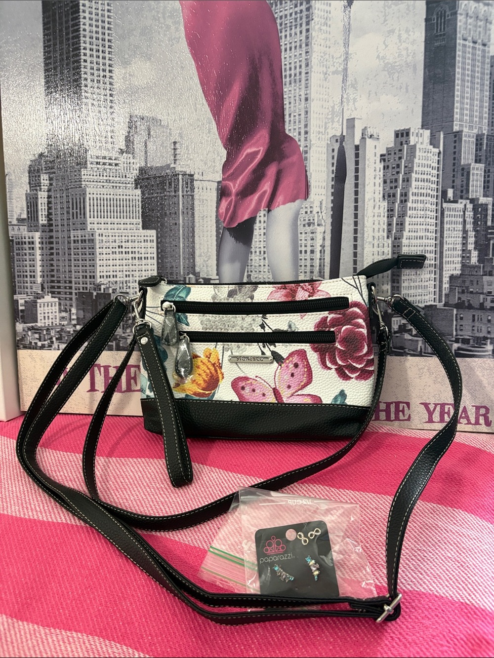Stone & Co. NWOT Floral Butterfly Crossbody in White with Pink and Yellow - Picture 2 of 8